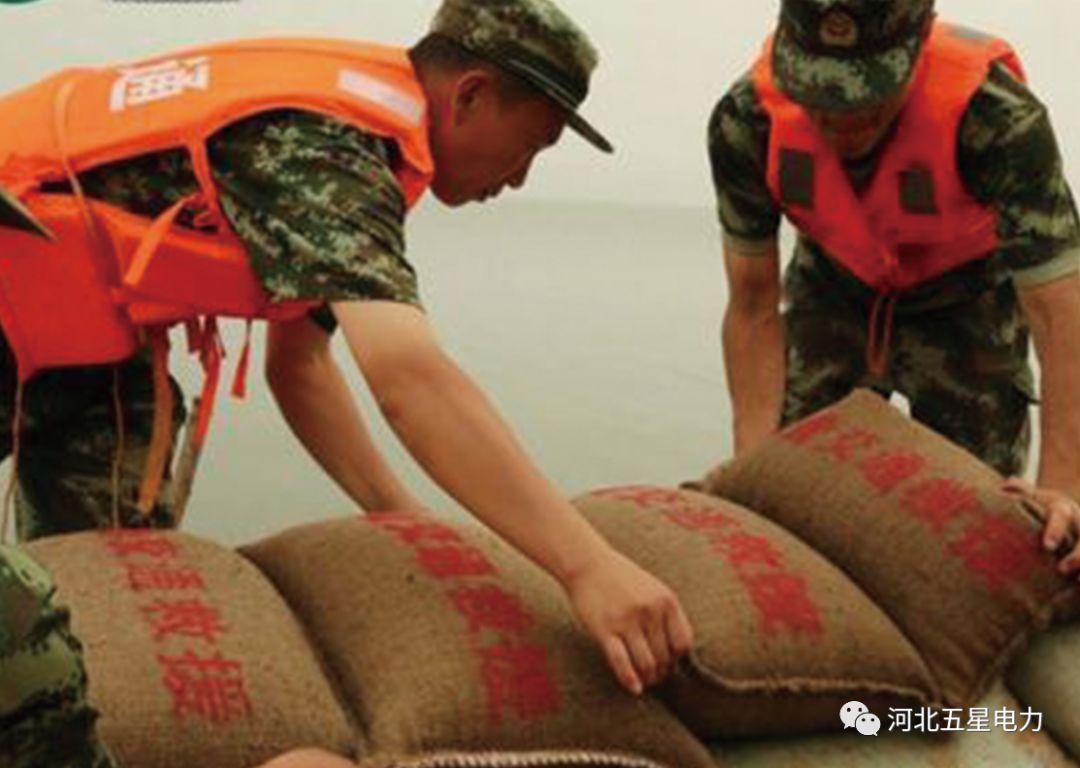 防（fáng）汛抗洪吸（xī）水膨脹袋